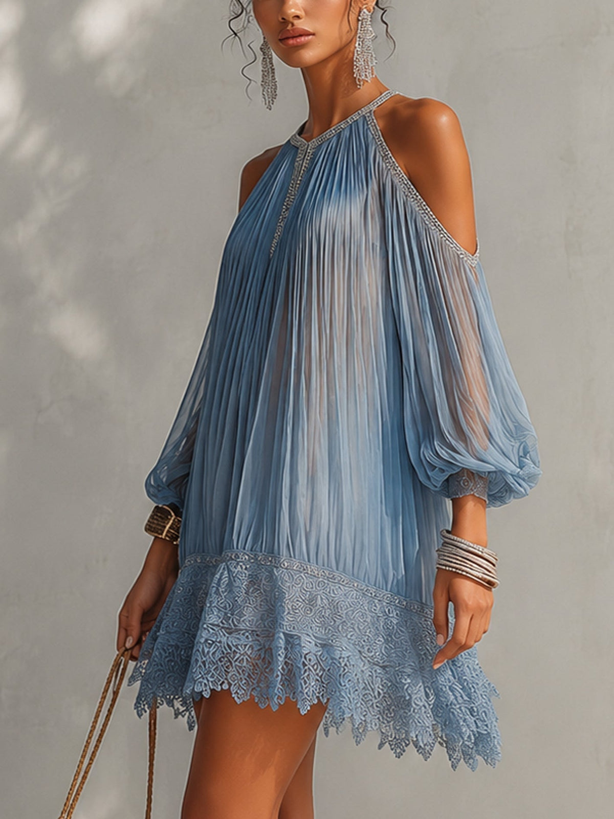 Céleste | Mini Abito Blu Spalle Scoperte con Orlo in Pizzo
