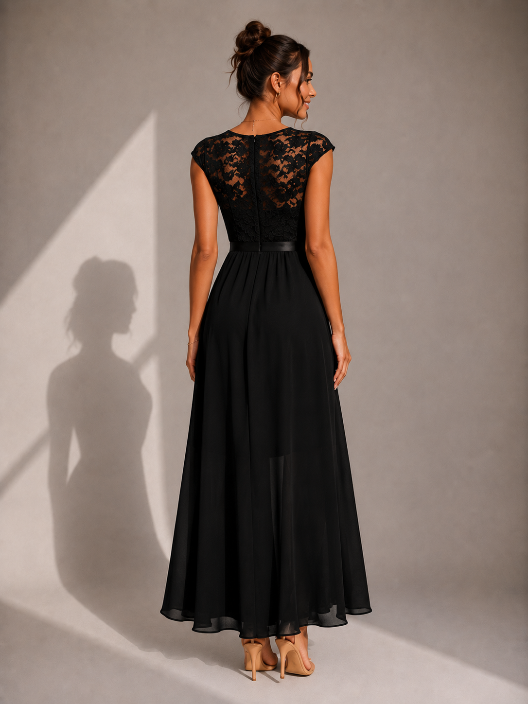 Vestito Maxi con Corpetto in Pizzo