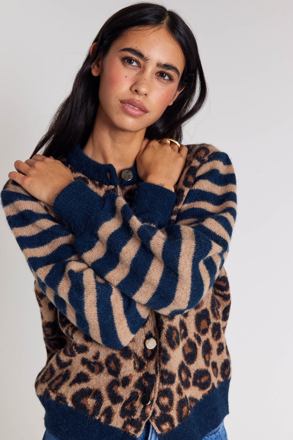 Cardigan Idole righe blu e leopardo