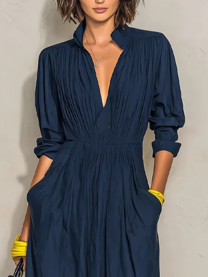Azurine | Abito Lungo Plissettato Blu Navy con Scollo a V