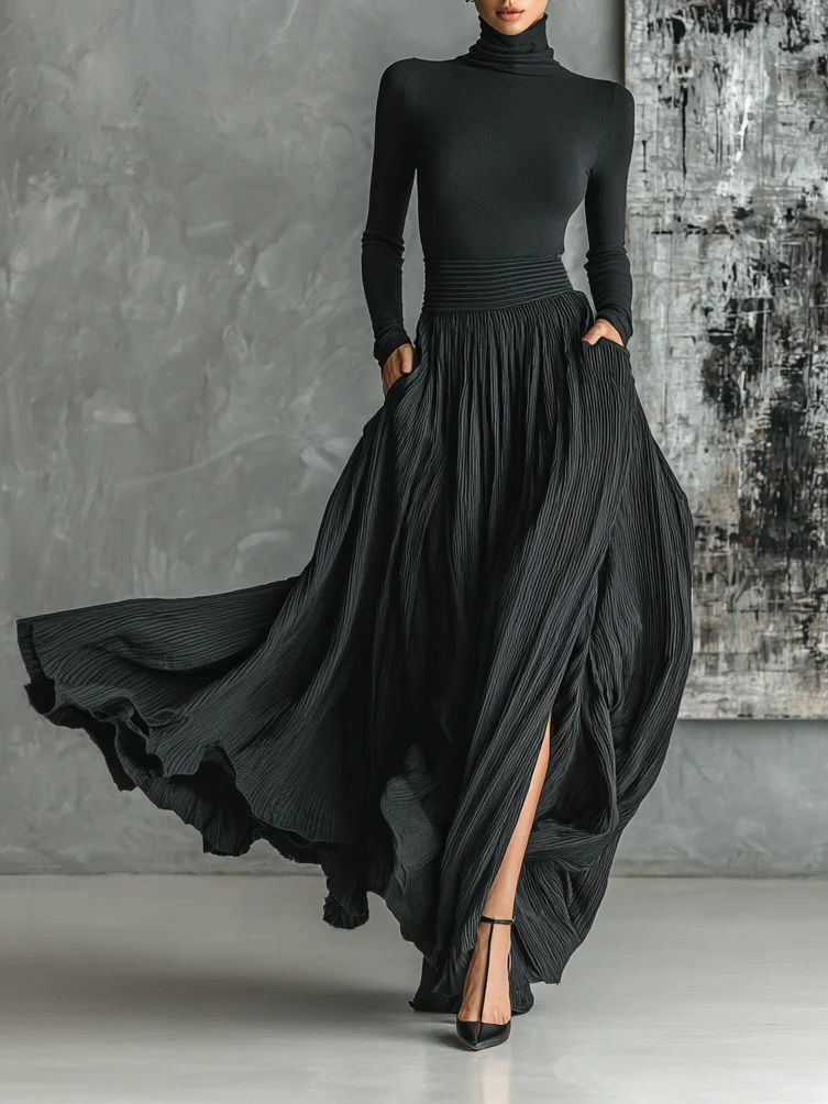 Prudence | Completo Gonna Plissettata e Maglia Dolcevita Nera