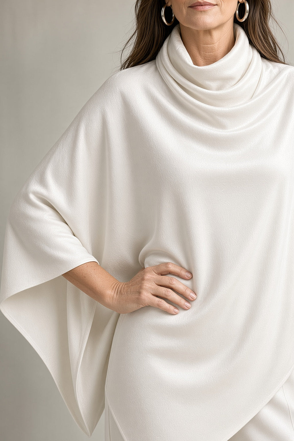 Monica | Completo in Velluto con Poncho
